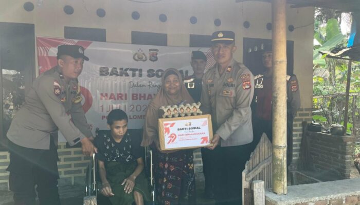 Polsek Sekotong Tebar Kepedulian di Dusun Bertong, Cendimanik