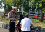 Operasi Patuh Rinjani 2025, Polres Lombok Barat Tindak Pelanggar Lalu Lintas di Bundaran Penas