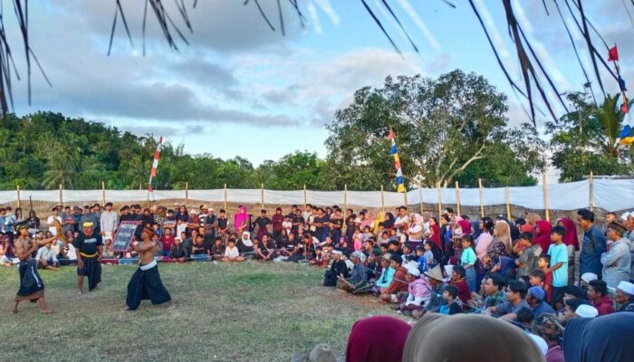Polres Lombok Barat Amankan Peresean Ulang Tahun Paguyuban Mareje Timur