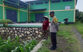 Polsek Kediri Perkuat Ketahanan Pangan Lewat Pendekatan Humanis di Montong Are