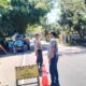 Polsek Lembar Cegah Pohon Tumbang di Jalan Utama Datu Kedaro