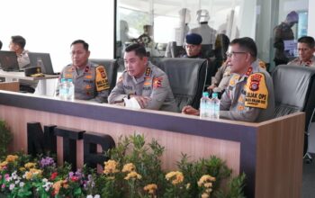 Jamin Kelancaran MotoGP 2025, Astamaops Kapolri Bersama Kapolda NTB Tinjau Command Center Mandalika