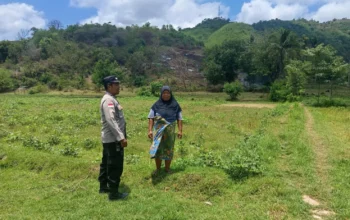 Bhabinkamtibmas Jadi Motor Ketahanan Pangan di Sekotong Barat