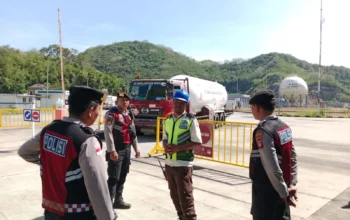 Sekotong Gencarkan Patroli, Imbau Waspada Kejahatan dan Cuaca